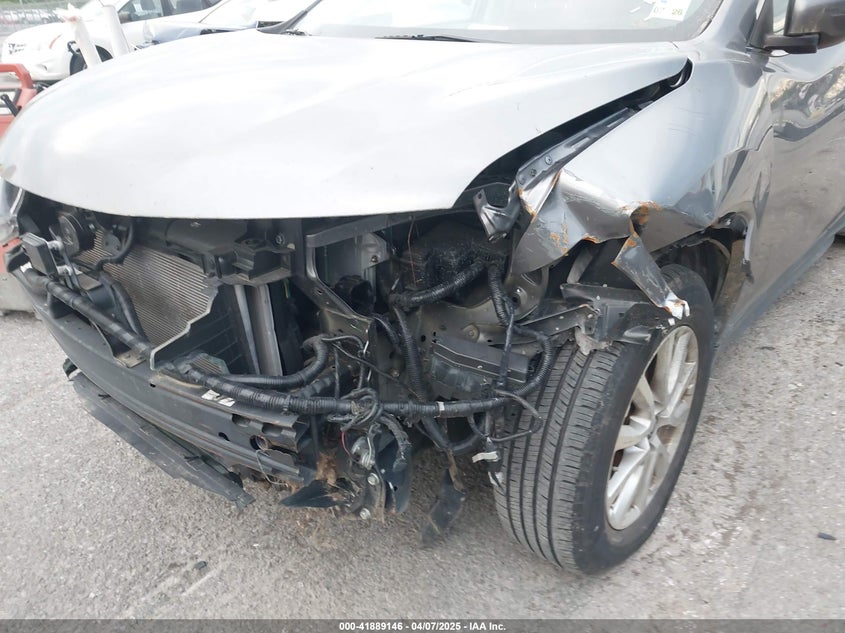 2019 NISSAN ROGUE S - 5N1AT2MV2KC831901