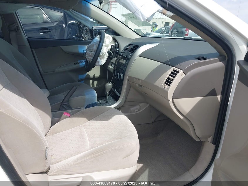 2009 TOYOTA COROLLA VIN: JTDBL40E09J038659