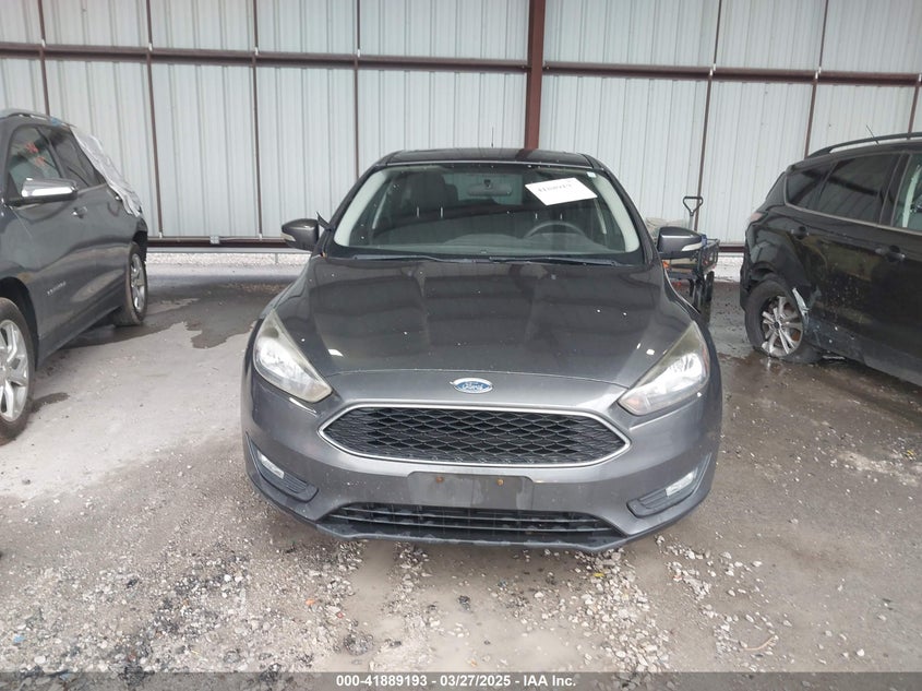 2017 FORD FOCUS VIN: 1FADP3M25HL229946