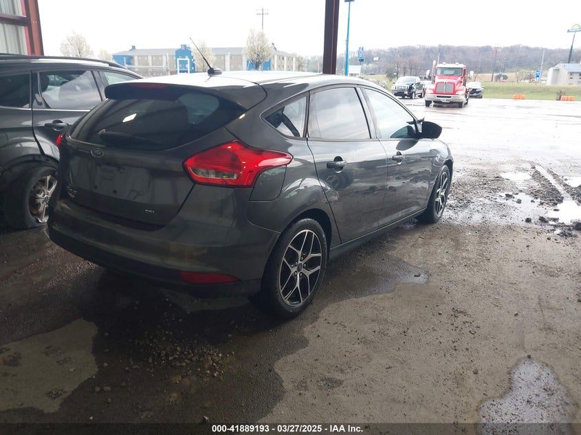 2017 FORD FOCUS VIN: 1FADP3M25HL229946