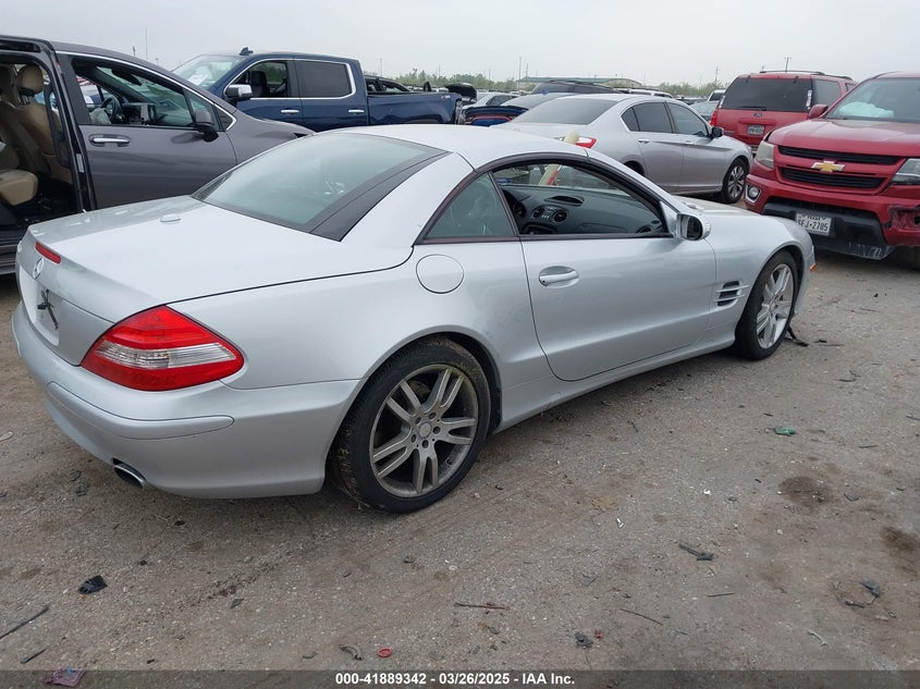2008 MERCEDES-BENZ SL VIN: WDBSK71F08F141656