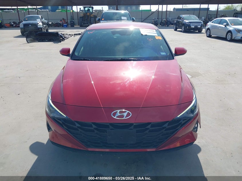 2022 HYUNDAI ELANTRA VIN: KMHLM4AG8NU321025