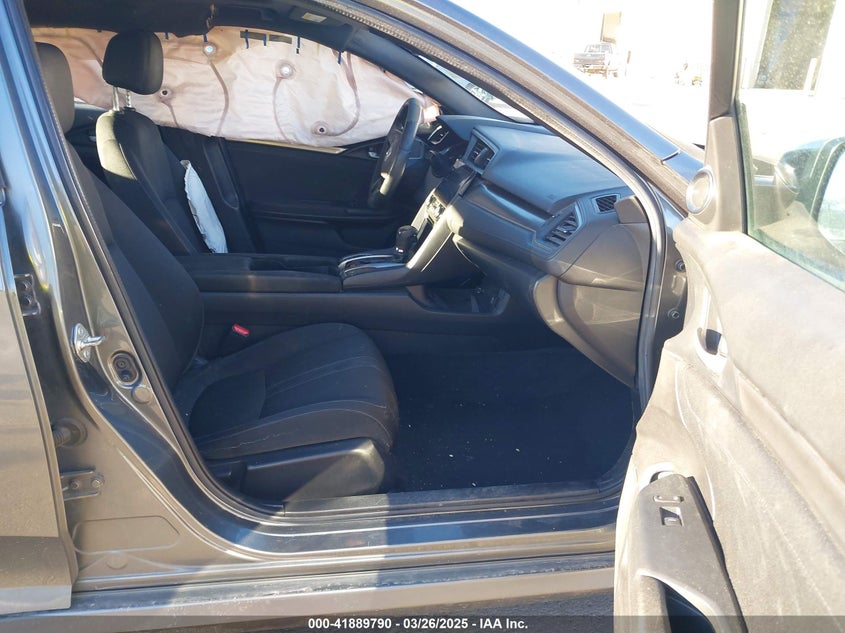 2018 HONDA CIVIC VIN: SHHFK7H58JU406459
