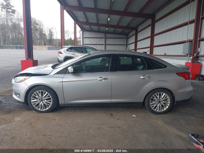 2017 FORD FOCUS VIN: 1FADP3J26HL335777