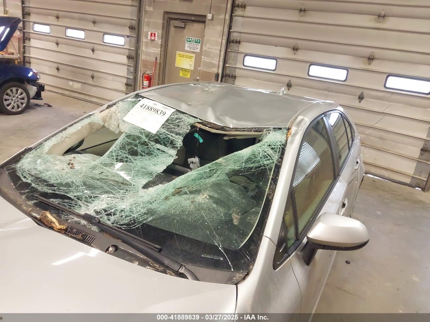 2020 TOYOTA COROLLA LE - JTDEPRAE3LJ087410