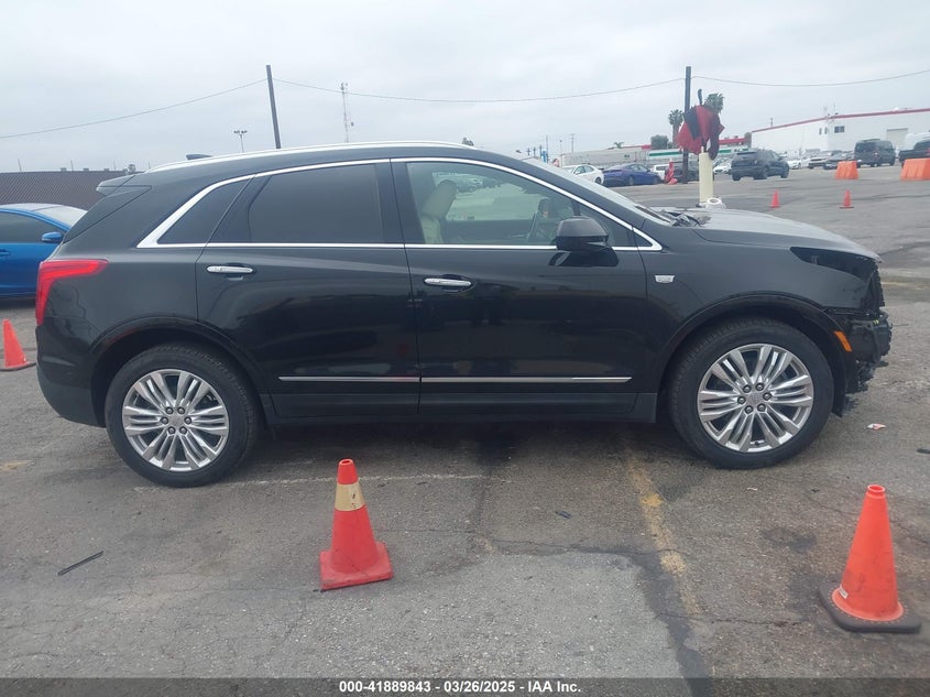 VIN 1GYKNERS3KZ134635 2019 CADILLAC XT5 PREMIUM LUXURY