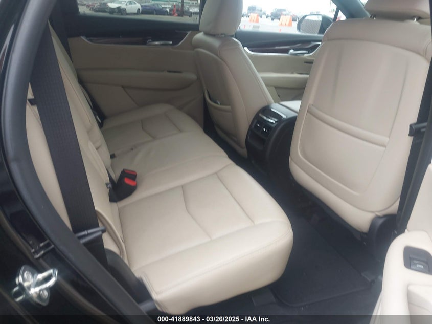 VIN 1GYKNERS3KZ134635 2019 CADILLAC XT5 PREMIUM LUXURY