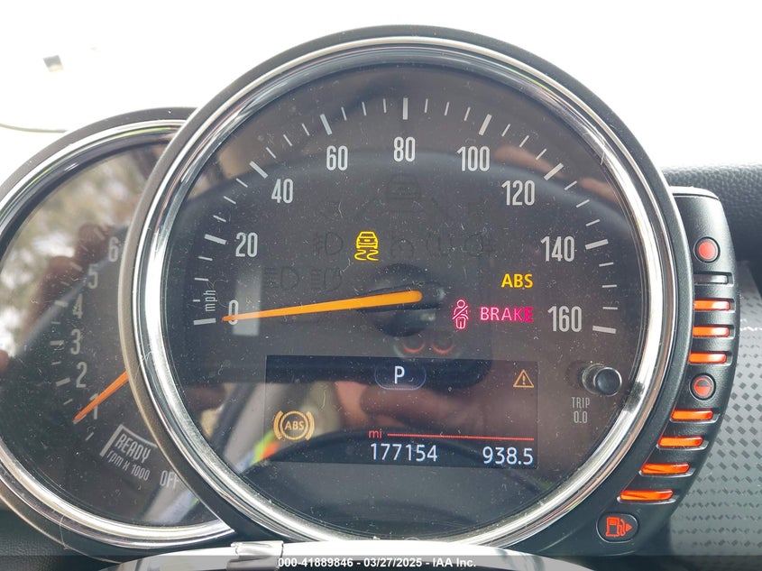 2015 MINI HARDTOP VIN: WMWXM5C51FT938875