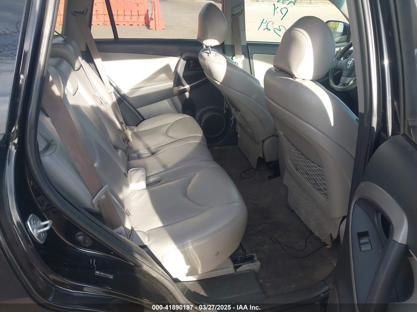 2006 TOYOTA RAV4 VIN: JTMBK31V666008253