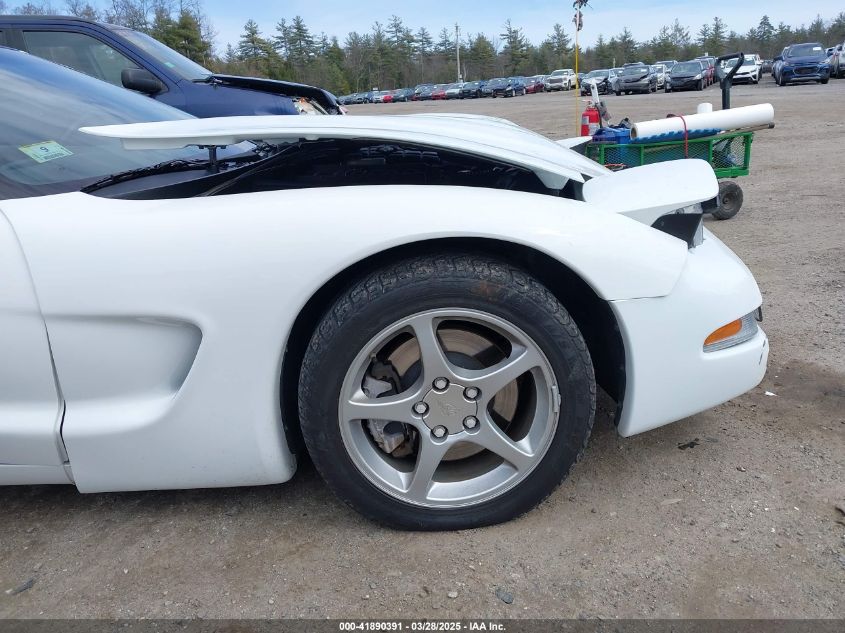 2000 Chevrolet Corvette Hardtop VIN: 1G1YY12G7Y5115827 Lot: 41890391