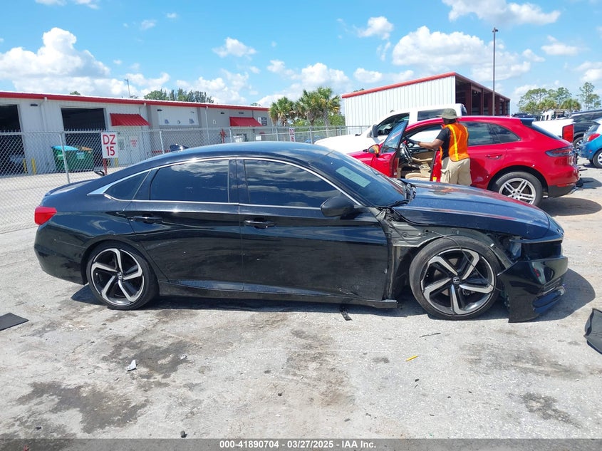 2019 HONDA ACCORD VIN: 1HGCV1F31KA056615