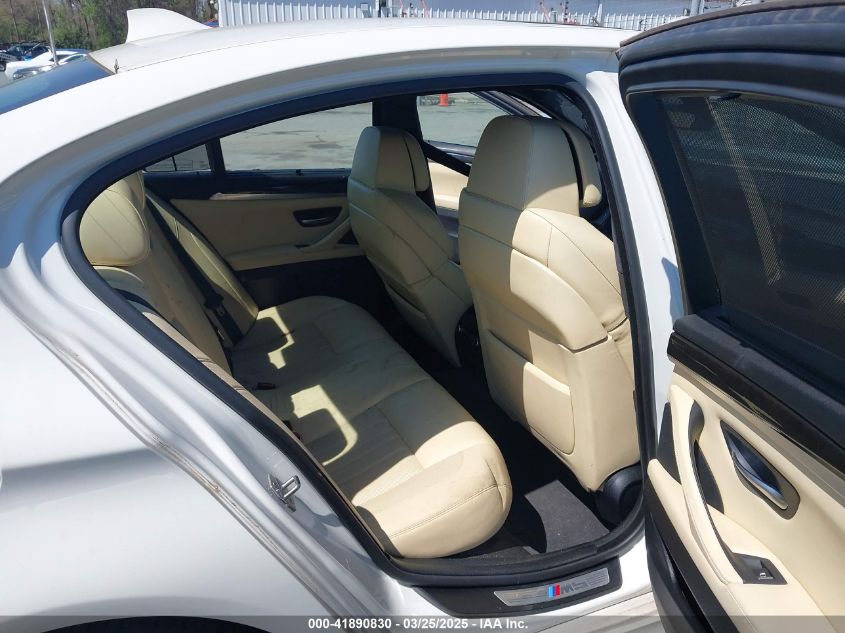 2013 BMW M5 VIN: WBSFV9C58DC773268 Lot: 41890830