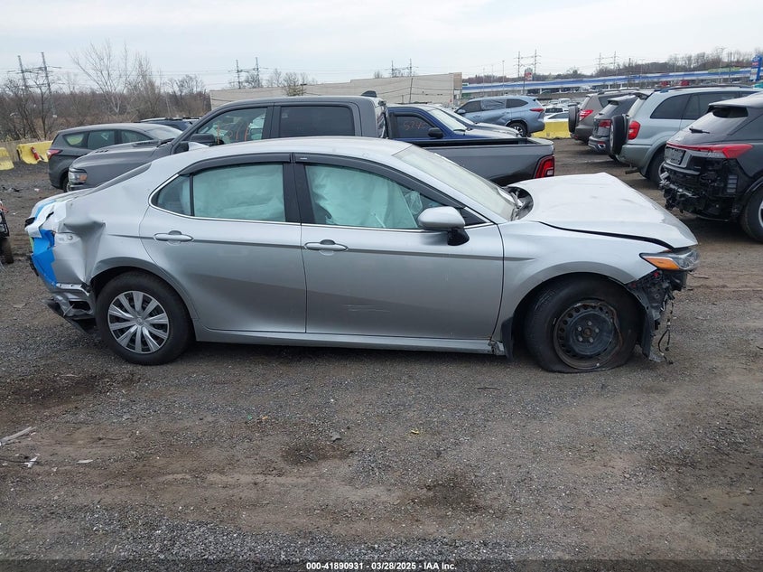 2023 TOYOTA CAMRY LE - 4T1C31AK3PU620477