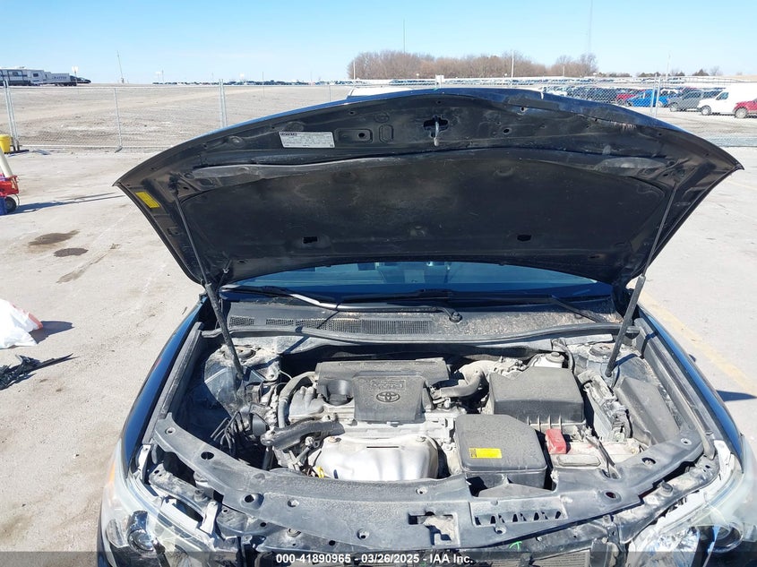2012 TOYOTA CAMRY VIN: 4T1BF1FK1CU090225