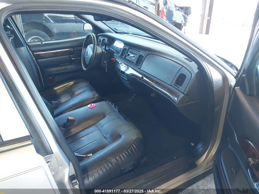 2006 MERCURY GRAND MARQUIS VIN: 2MHFM75V66X624697