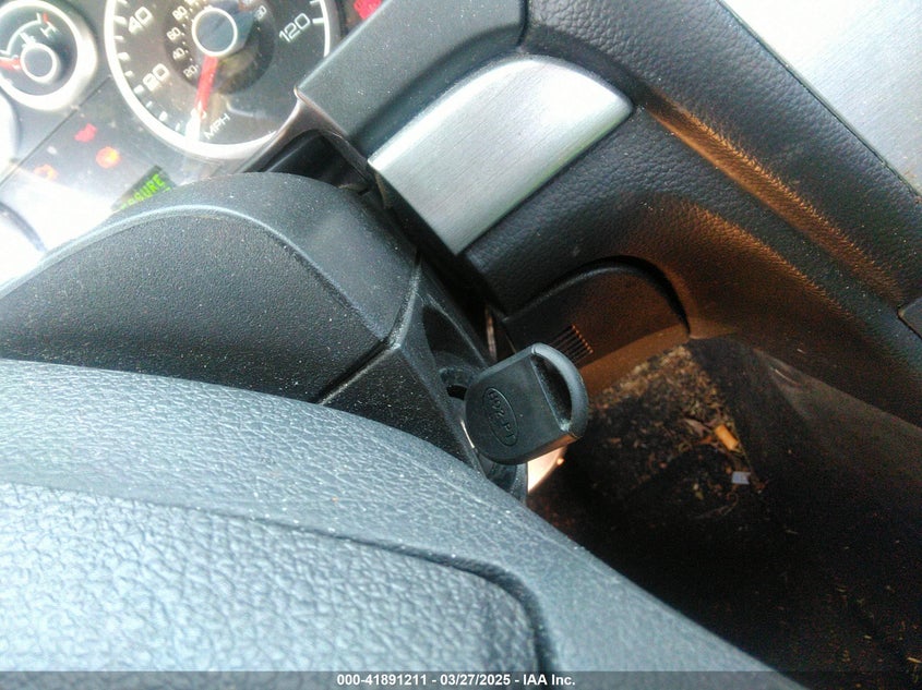 2009 FORD FUSION VIN: 3FAHP07Z69R117300