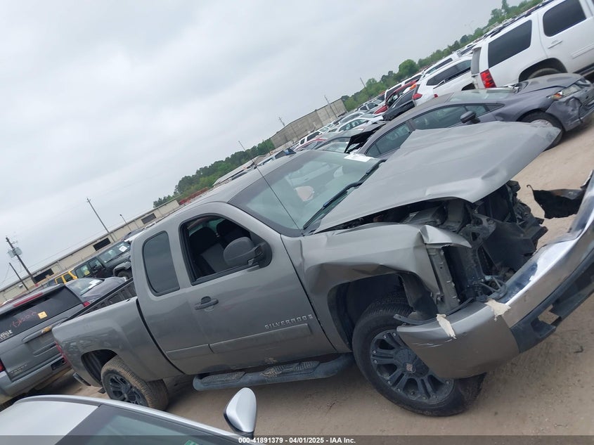 2008 CHEVROLET SILVERADO 1500 VIN: 1GCEC19CX8Z330185