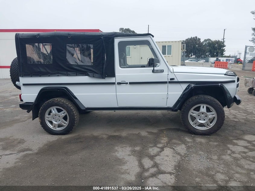 1993 Mercedes-Benz 230E VIN: VAG46121717908805 Lot: 41891537
