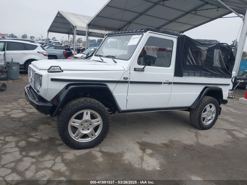 1993 Mercedes-Benz 230E VIN: VAG46121717908805 Lot: 41891537