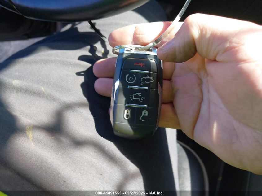 2022 Ram 1500 - 1C6SRFHT5NN311005