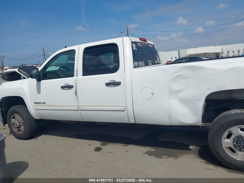 2011 CHEVROLET SILVERADO VIN: 1GC1CXCG1BF127532