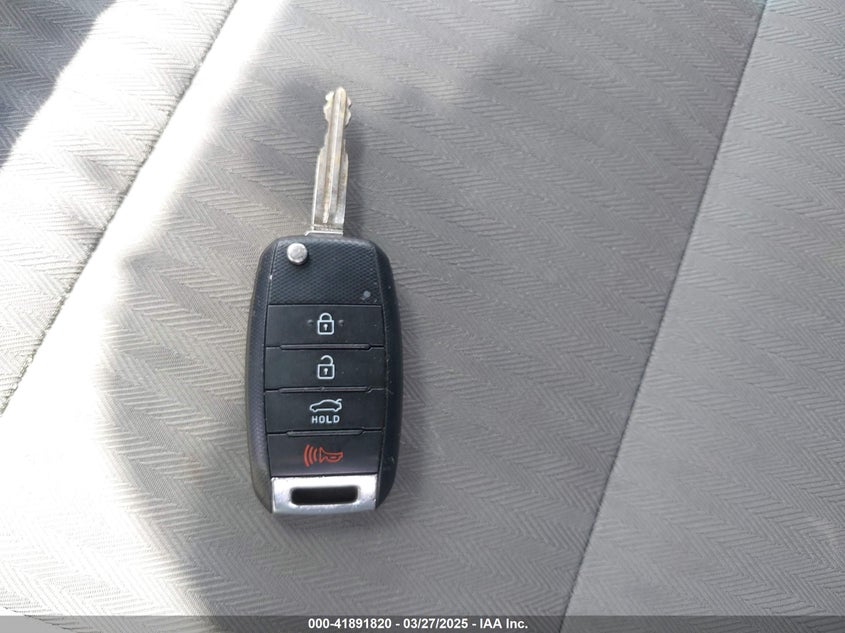 2016 KIA FORTE LX - KNAFK4A63G5573385