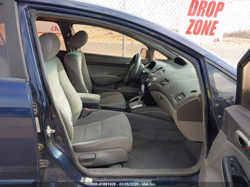 2008 HONDA CIVIC VIN: 1HGFA16598L116437