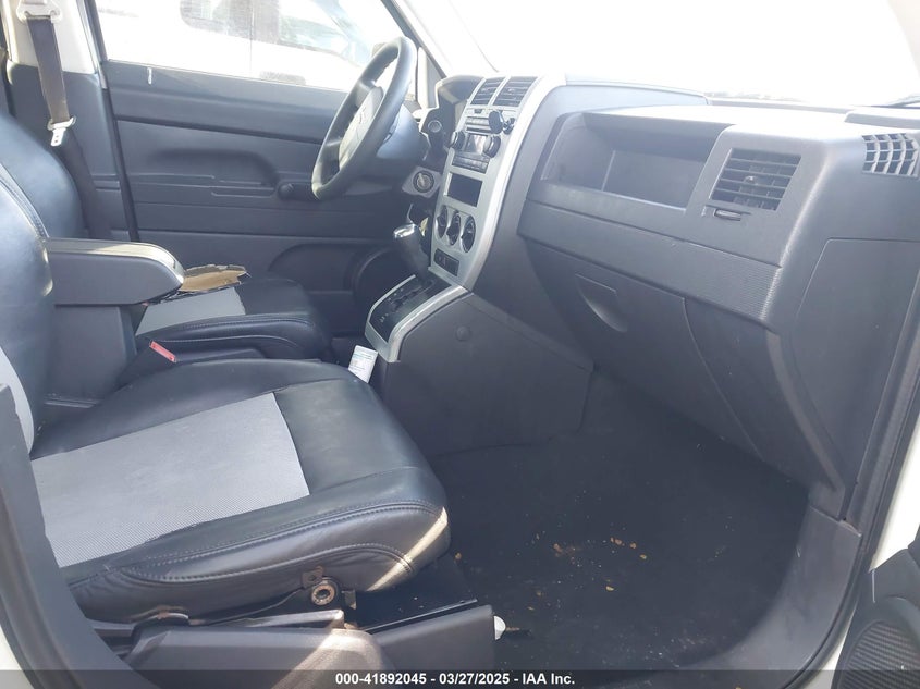 2008 JEEP PATRIOT VIN: 1J8FT28028D591916