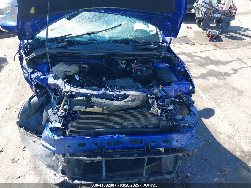 2015 FORD FOCUS VIN: 1FADP3F21FL321890