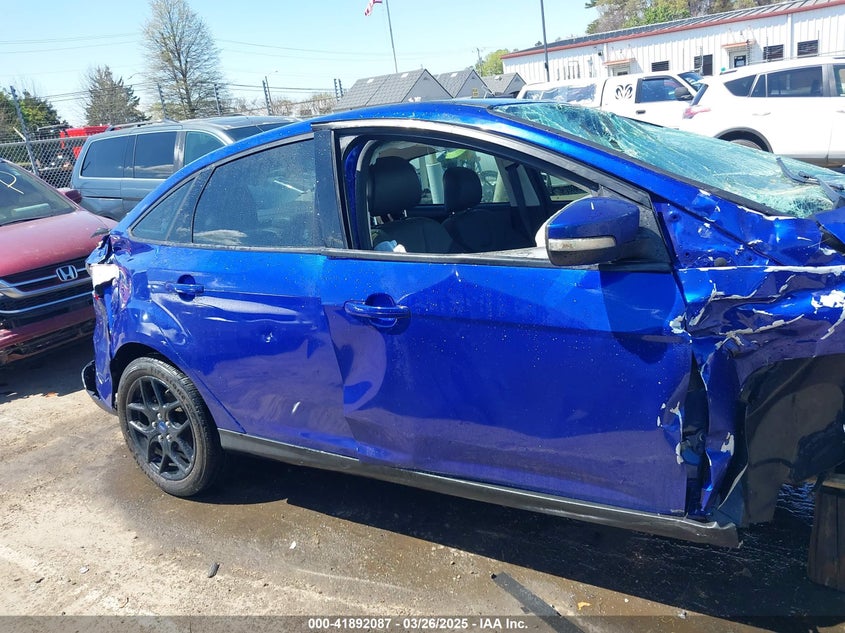 2015 FORD FOCUS VIN: 1FADP3F21FL321890