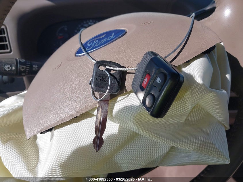 2004 Ford F-350 Lariat/Xl/Xlt VIN: 1FTSW30P54ED11244 Lot: 41892350