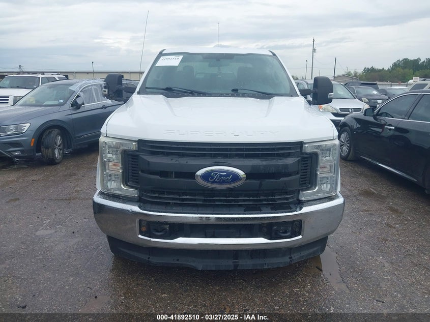 2017 Ford F-250 Xl VIN: 1FT7W2B62HEF11136 Lot: 41892510