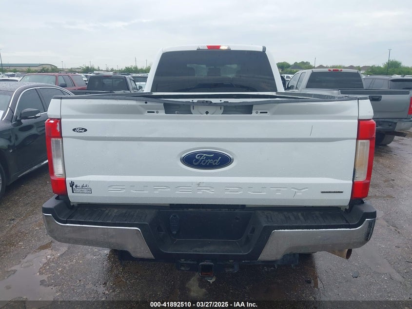 2017 Ford F-250 Xl VIN: 1FT7W2B62HEF11136 Lot: 41892510