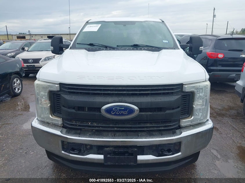 2017 Ford F-250 Xl VIN: 1FT7W2B64HEF13132 Lot: 41892553