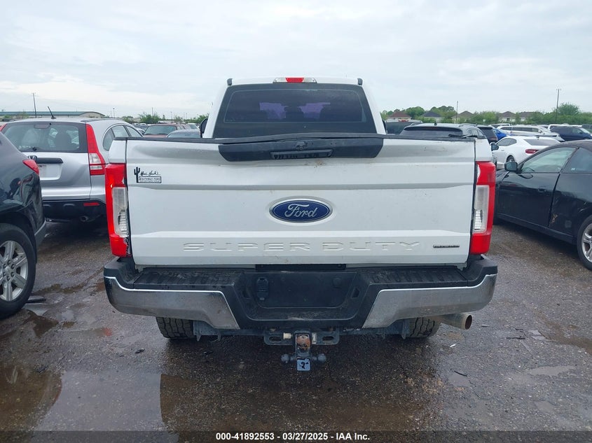 2017 Ford F-250 Xl VIN: 1FT7W2B64HEF13132 Lot: 41892553