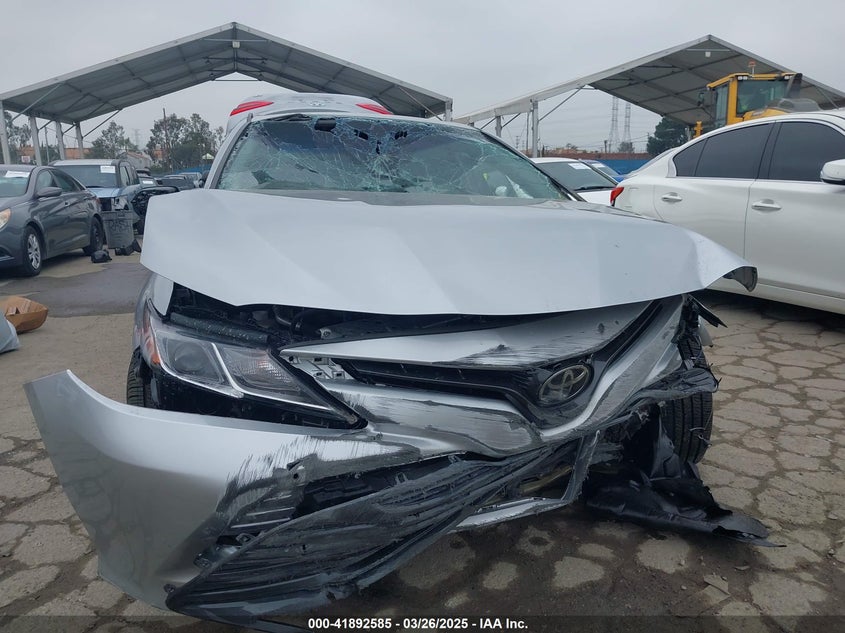 2018 TOYOTA CAMRY LE - 4T1B11HK7JU618651