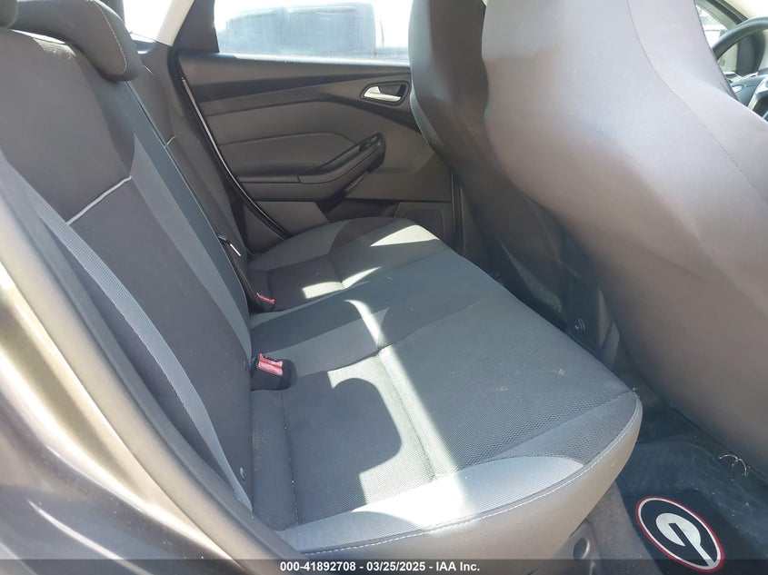2014 FORD FOCUS VIN: 1FADP3F29EL114761