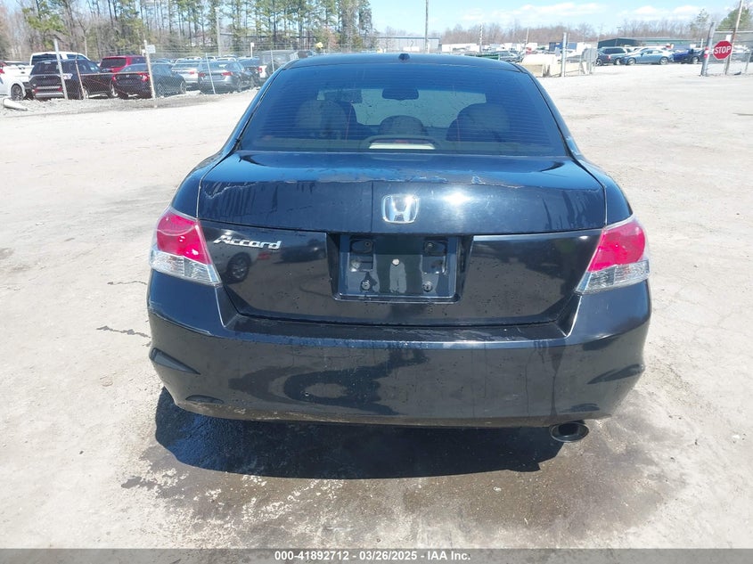 2008 HONDA ACCORD VIN: 1HGCP26888A109170