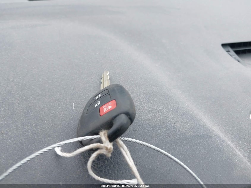 2015 TOYOTA RAV4 LE - 2T3BFREV2FW249999