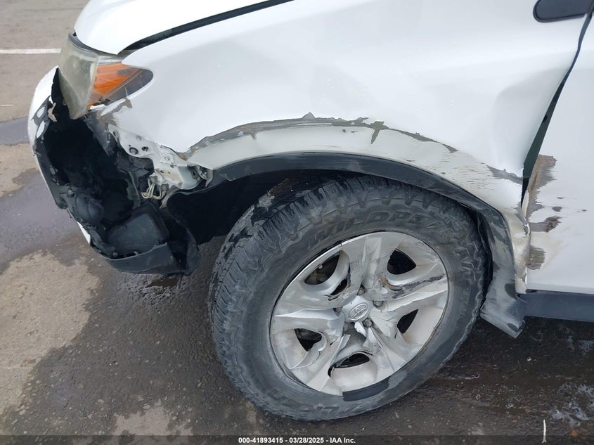 2015 TOYOTA RAV4 LE - 2T3BFREV2FW249999