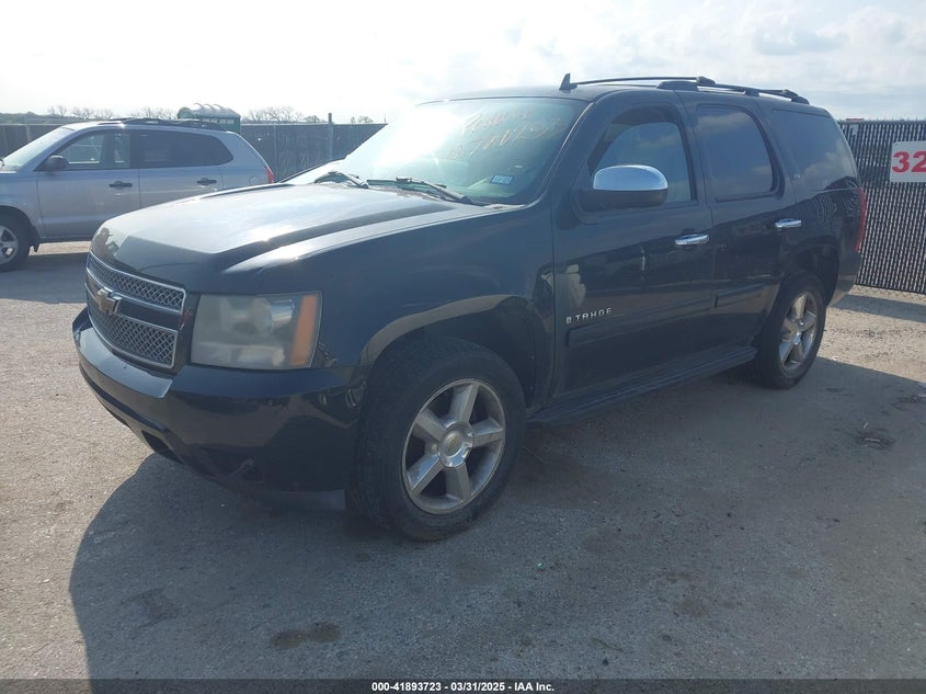2007 CHEVROLET TAHOE VIN: 1GNFC13057R390352