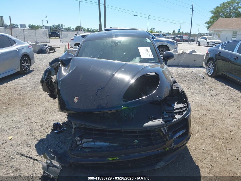 2019 PORSCHE MACAN - WP1AA2A58KLB00807