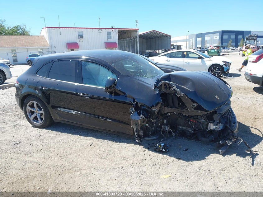 2019 PORSCHE MACAN - WP1AA2A58KLB00807