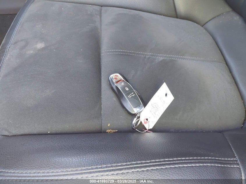 2019 PORSCHE MACAN - WP1AA2A58KLB00807