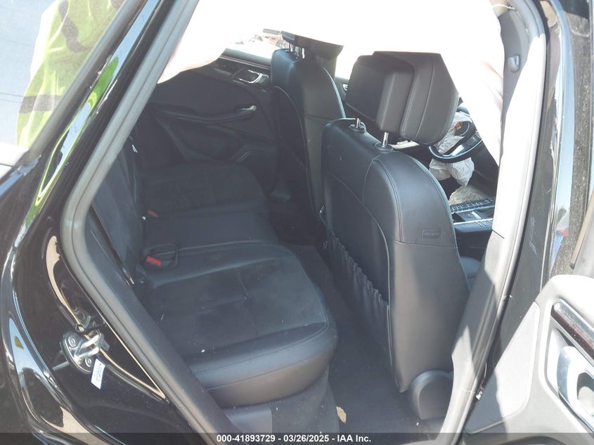 2019 PORSCHE MACAN - WP1AA2A58KLB00807