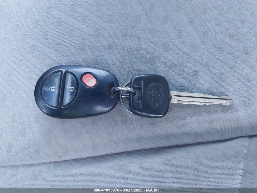 2006 TOYOTA TACOMA VIN: 5TEUX42N36Z198207