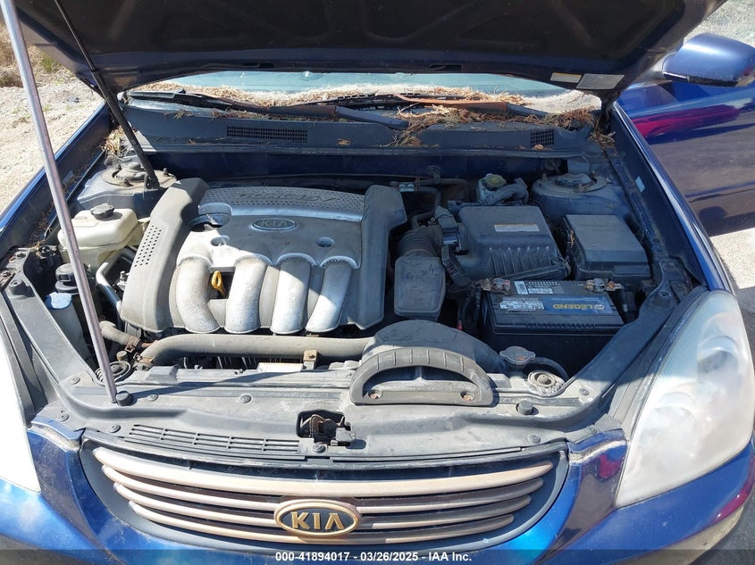 2006 KIA OPTIMA VIN: KNAGE123365053040