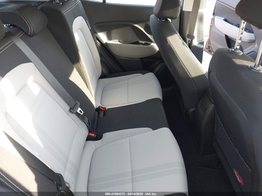 2023 HYUNDAI VENUE SEL - KMHRC8A37PU252526