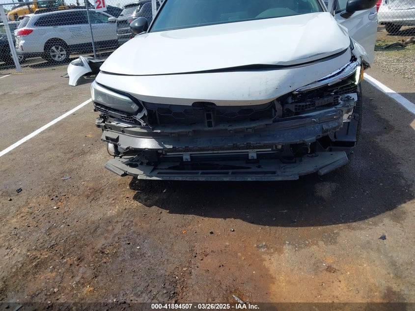 2022 HONDA CIVIC VIN: 19XFL2H82NE004637