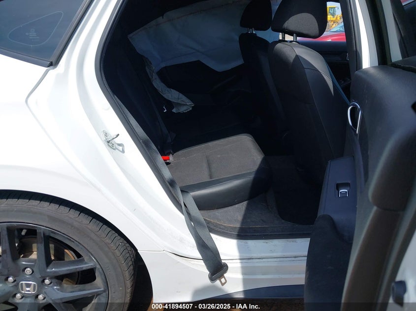 2022 HONDA CIVIC VIN: 19XFL2H82NE004637
